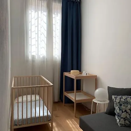 Interno4home: In Centro Storico Con Posto Auto * Ferrara
