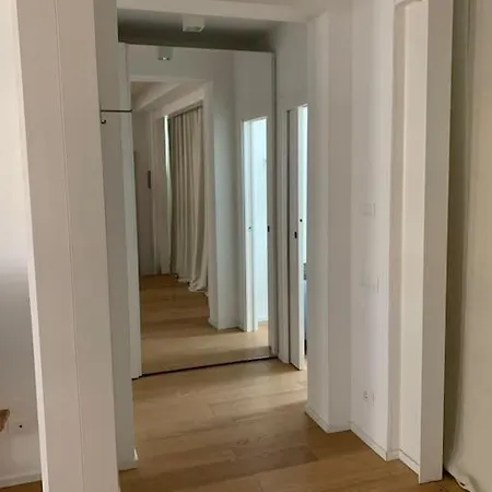 Interno4home: In Centro Storico Con Posto Auto Apartament *