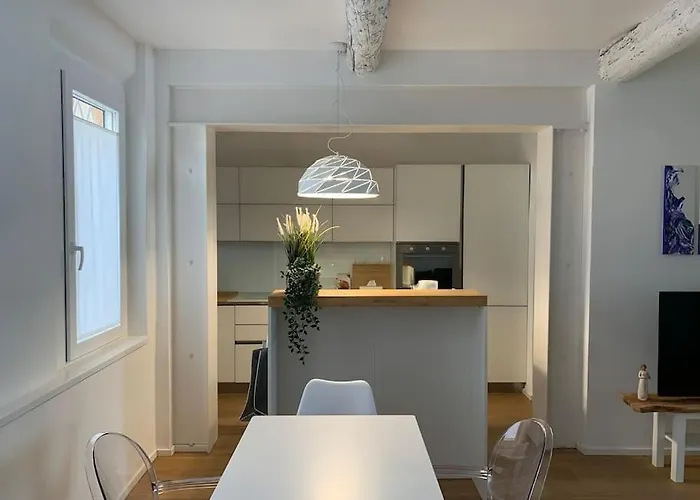 Apartamento Interno4home: In Centro Storico Con Posto Auto *