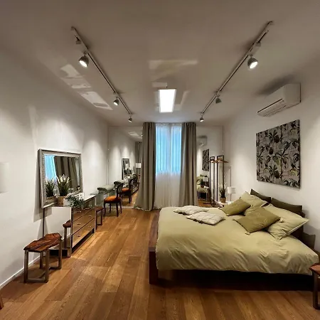 Interno4home: In Centro Storico Con Posto Auto Appartamento