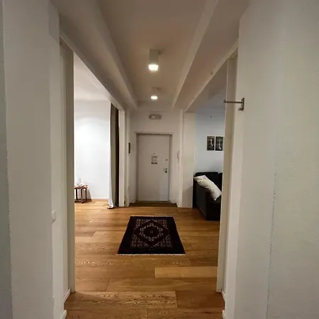 Appartement Interno4home: In Centro Storico Con Posto Auto Ferrara