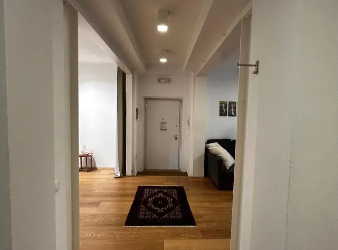 Appartamento Interno4home: In Centro Storico Con Posto Auto Ferrara