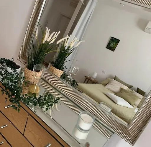 Interno4home: In Centro Storico Con Posto Auto Appartamento Ferrara